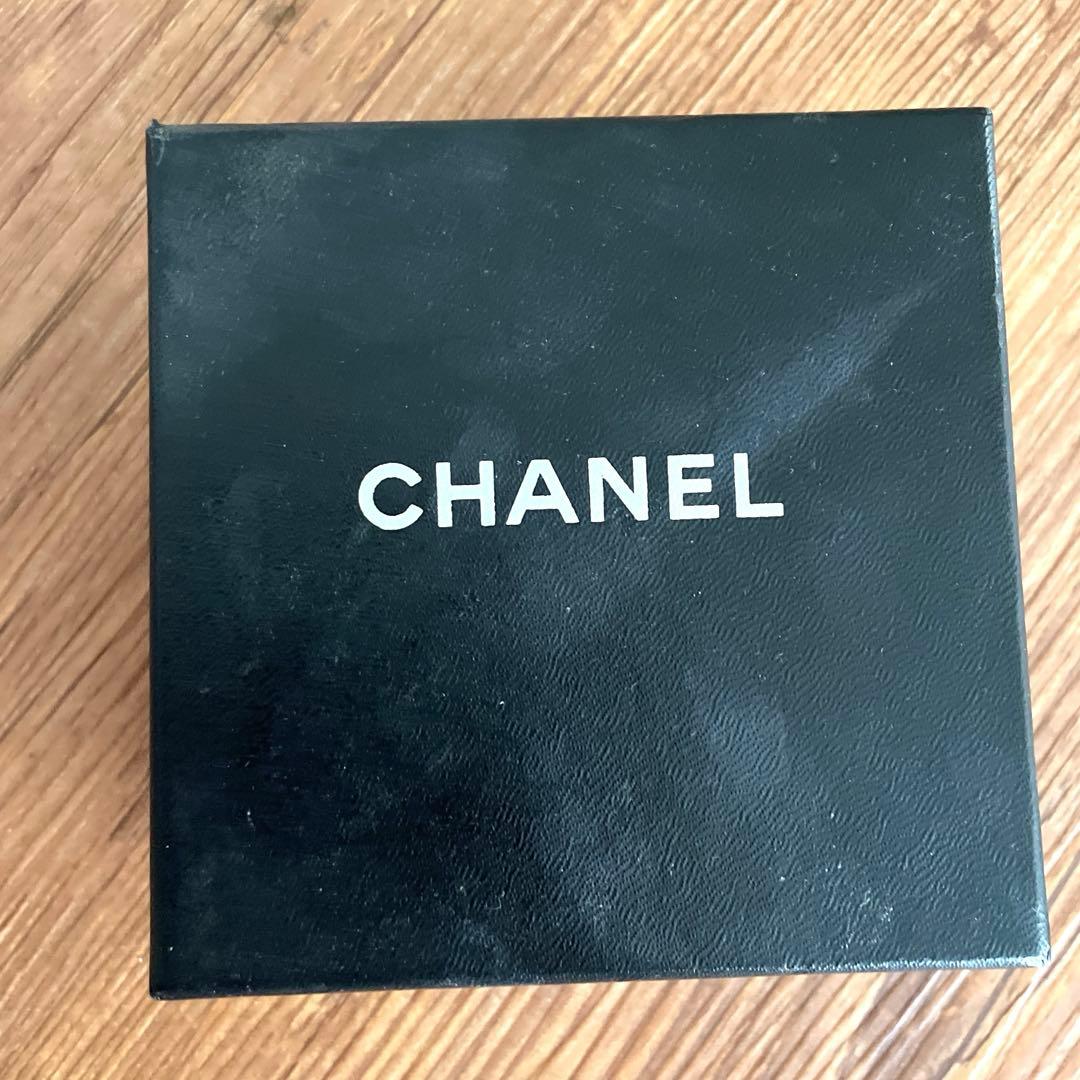 最終セール❗️CHANEL バングル ホワイト/ブラック
