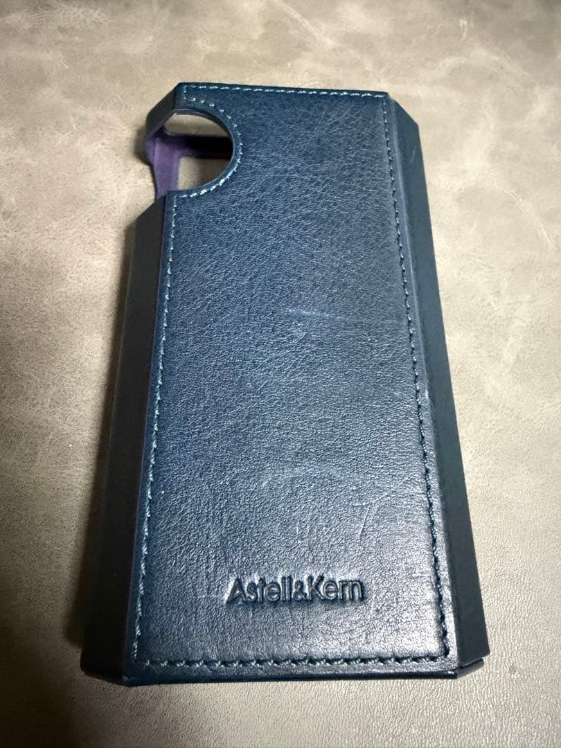 Astell&Kern KANN ULTRA ＋純正ケース（青）付き