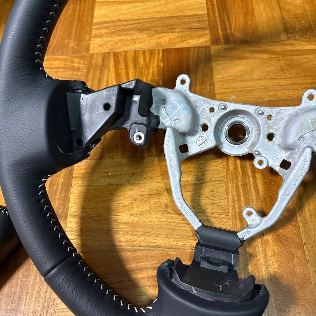 カローラルミオン　ON B ハンドル シフトノブ