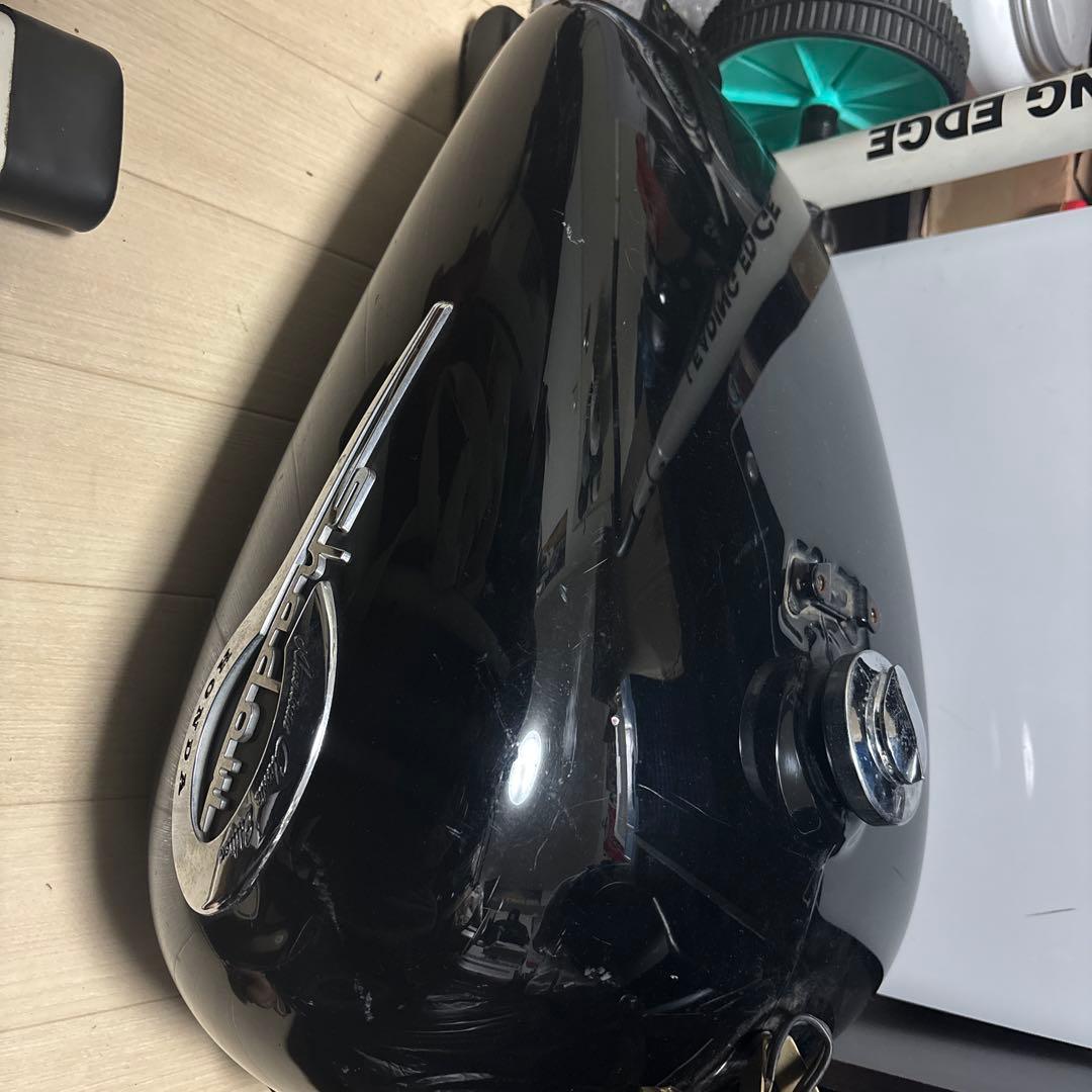 シャドウ400 バイクタンク 鍵なし