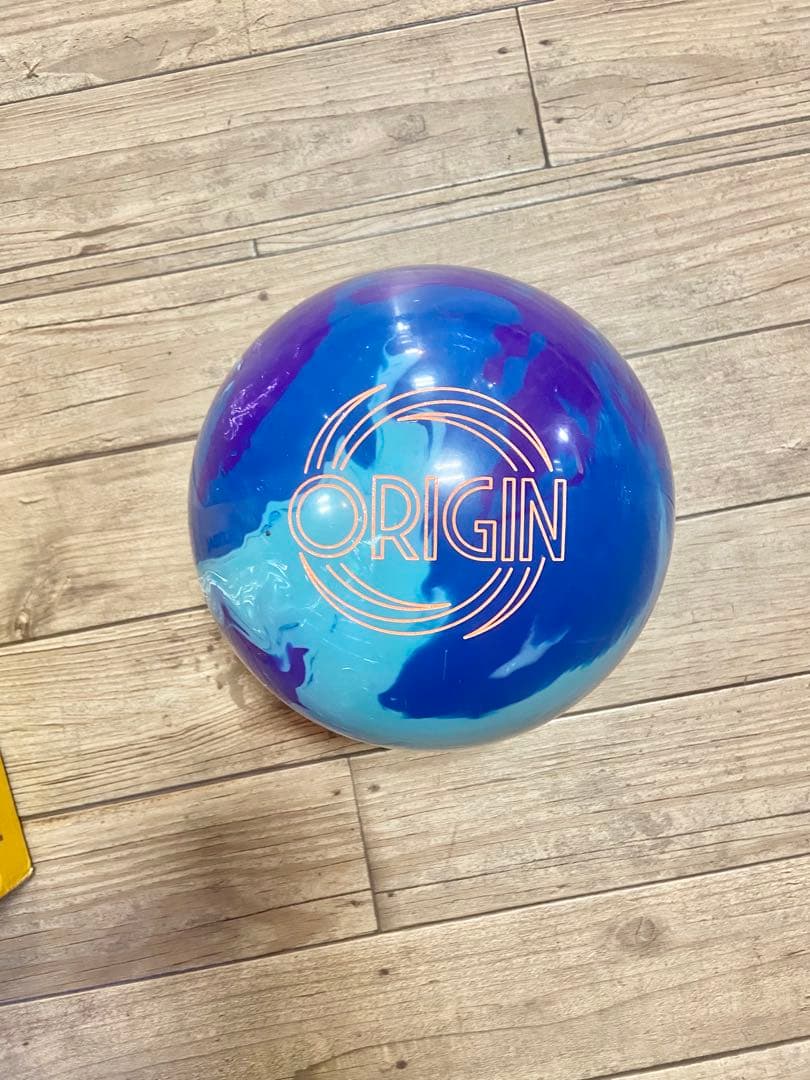 【新品】900 GLOBAL ORIGIN （オリジン）ボウリングボール