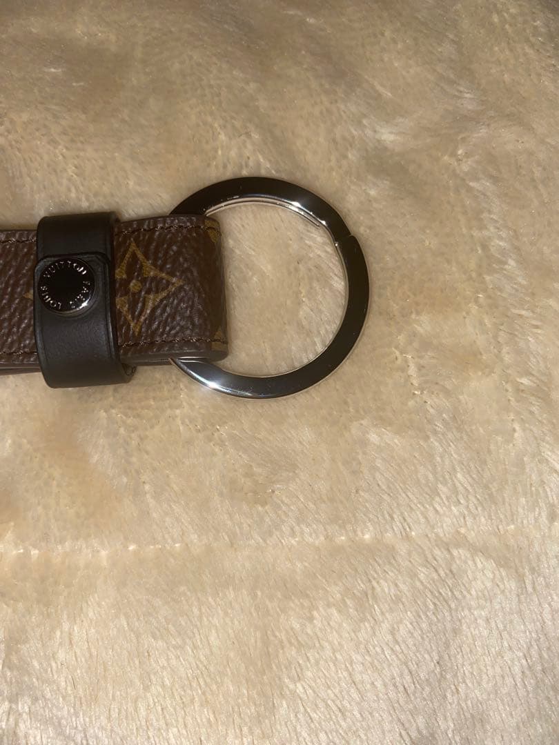 ルイヴィトン キーホルダー LVドラゴンヌ M62709 メンズ モノグラム