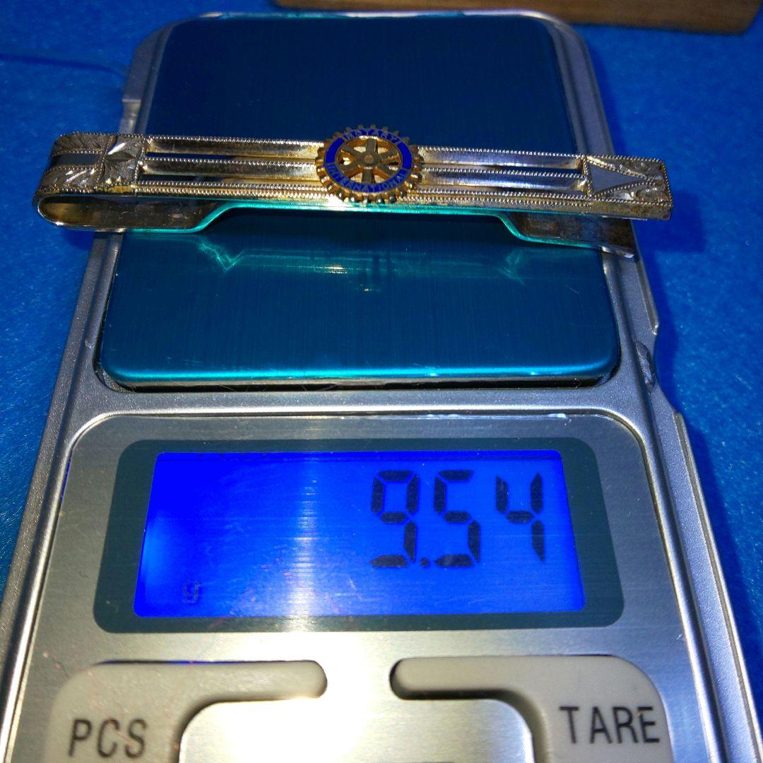 古いロータリークラブ 金&銀製ネクタイ止め (ネクタイピン) 桐箱入り