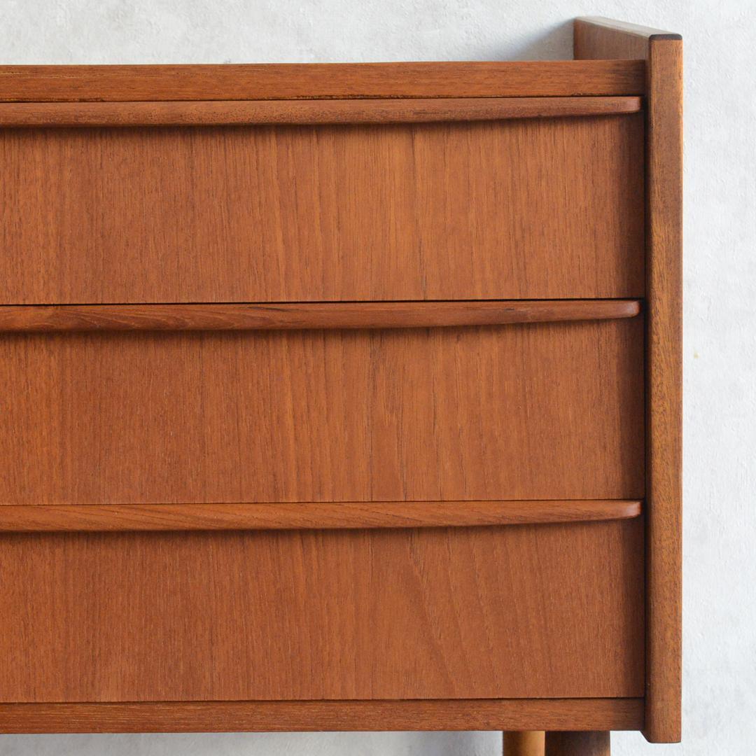 デンマーク 北欧ヴィンテージ チーク ３段 チェスト 北欧家具 サイドチェスト