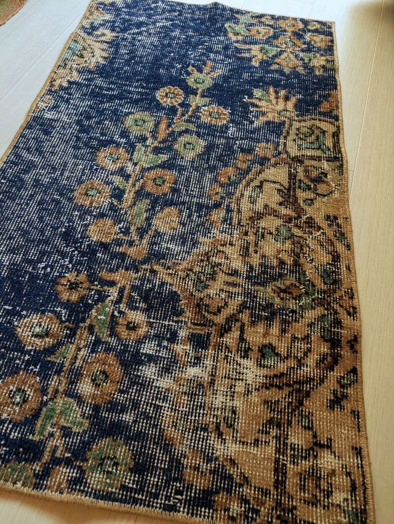 トルコヴィンテージラグ　ミニサイズ　玄関マットサイズ　53×94 ネイビー