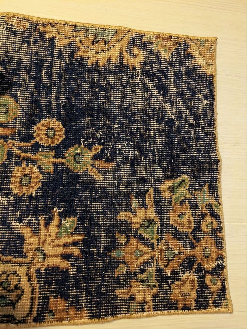 トルコヴィンテージラグ　ミニサイズ　玄関マットサイズ　53×94 ネイビー