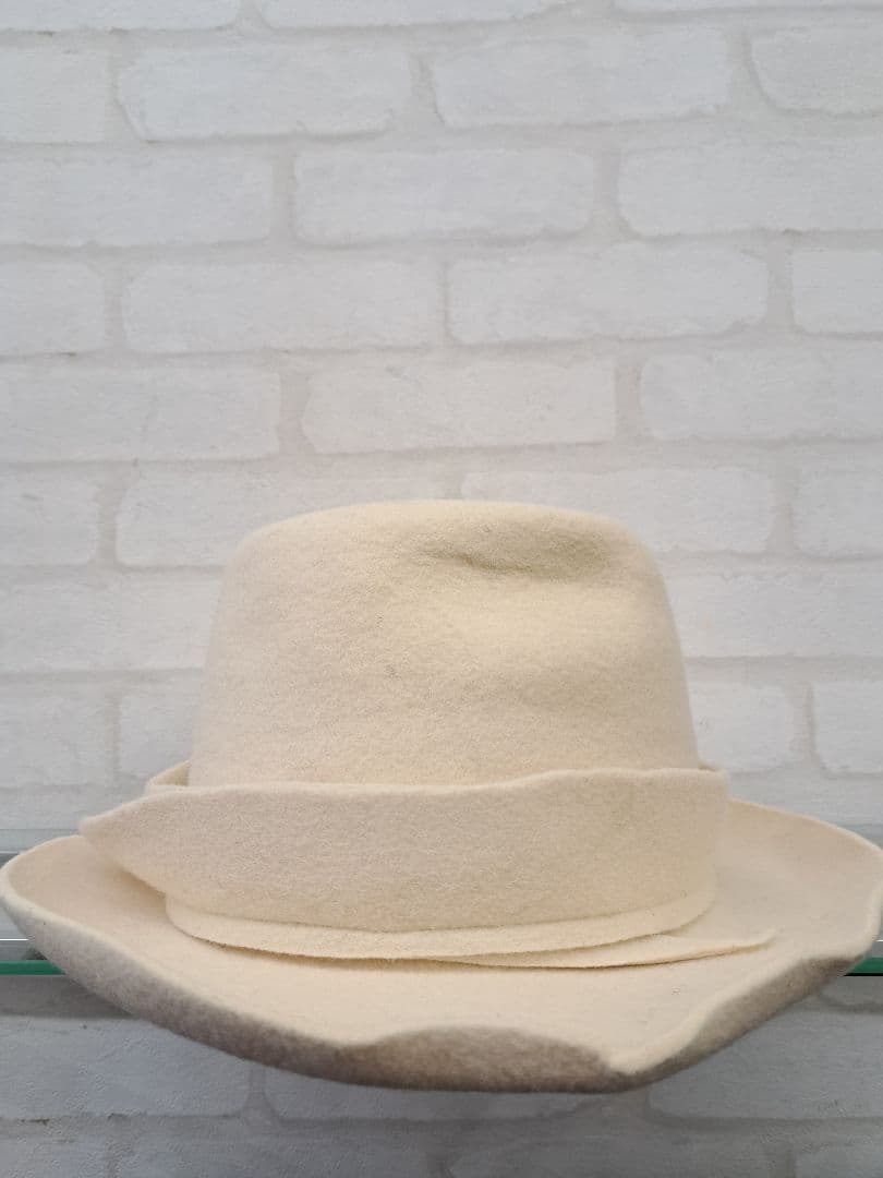 COMME des GARCONS HOMME PLUS × SCHA ハット