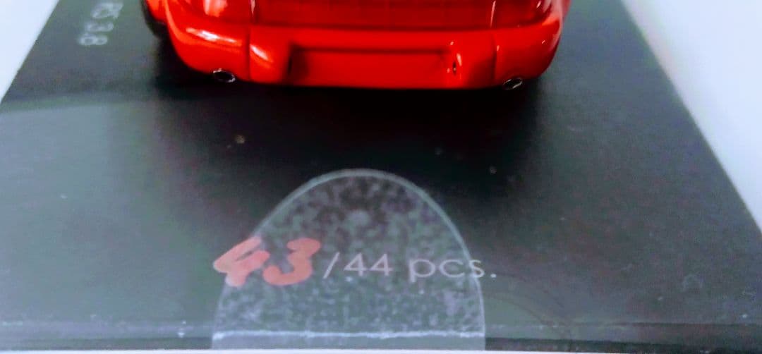 限定４４台本体未使用スパークモデル ポルシェ９１１(９６４)３.８ＲＳ 1/43