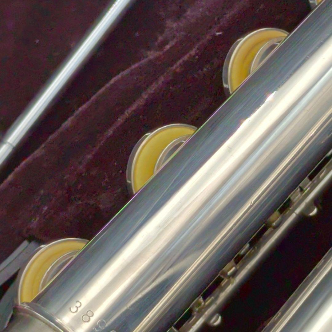 フルート　調整済　美品　ヤマハYFL211SⅡ（Eメカ.銀メッキ仕様）