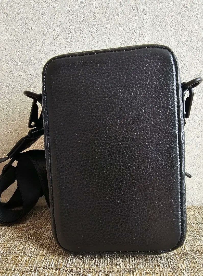 GRAMS28(グラムス28) 173ブラック ショルダーバッグ