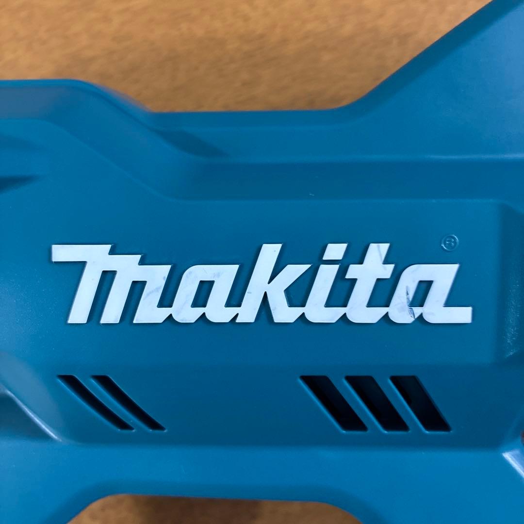 マキタ18V充電式洗浄機 MHW180D本体のみ