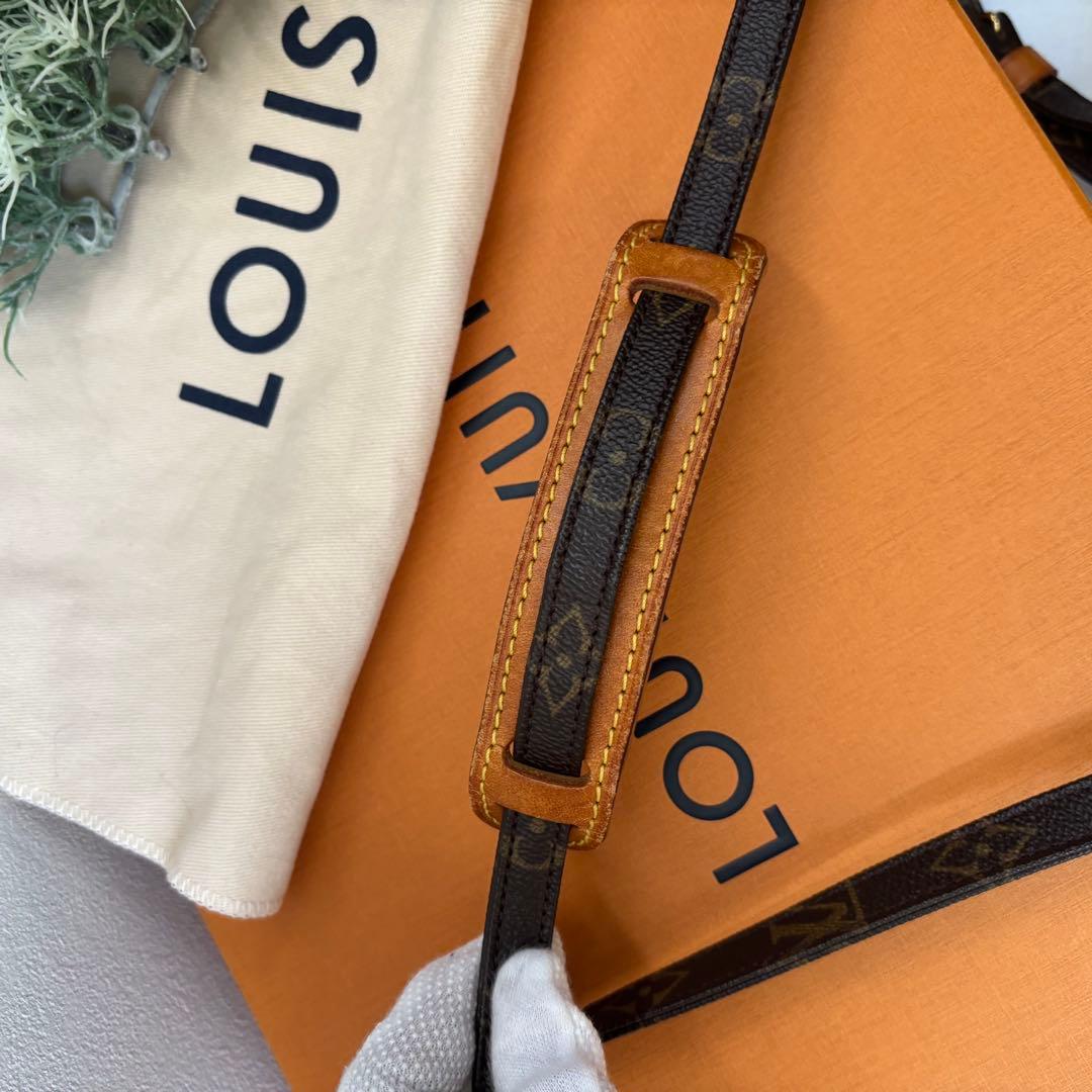 【廃盤品】LOUIS VUITTON マルリー　バンドリエール