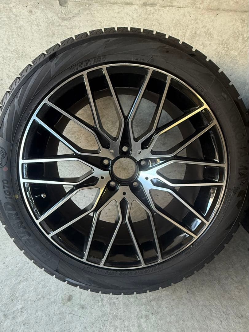 ヨコハマタイヤ　スタッドレス