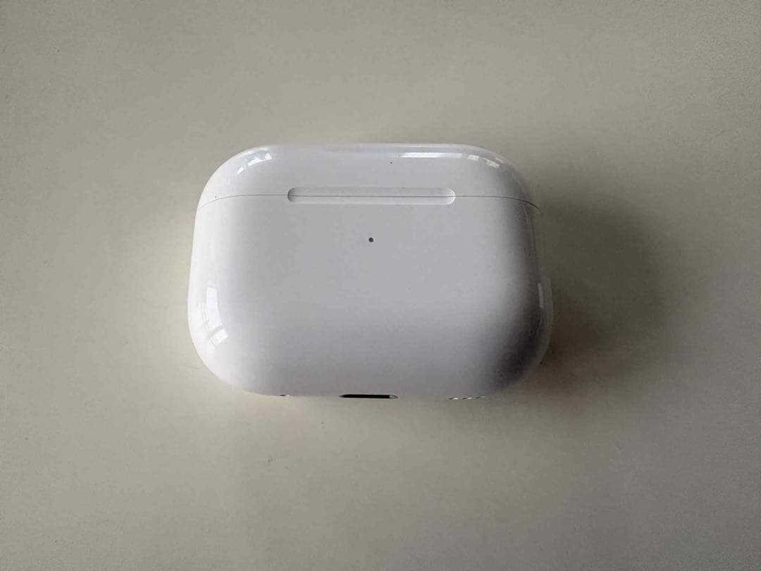 ゆきユキ様AirPods Pro 2 両イヤホン　MagSafeケース