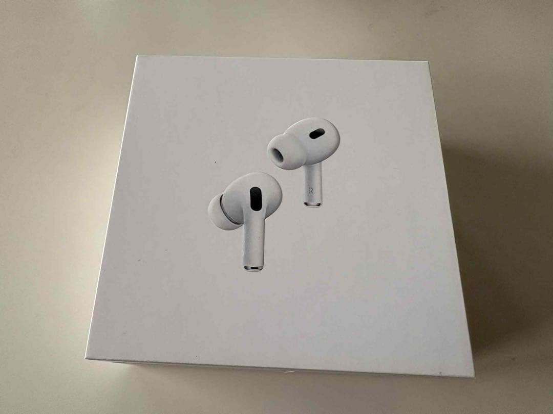 ゆきユキ様AirPods Pro 2 両イヤホン　MagSafeケース