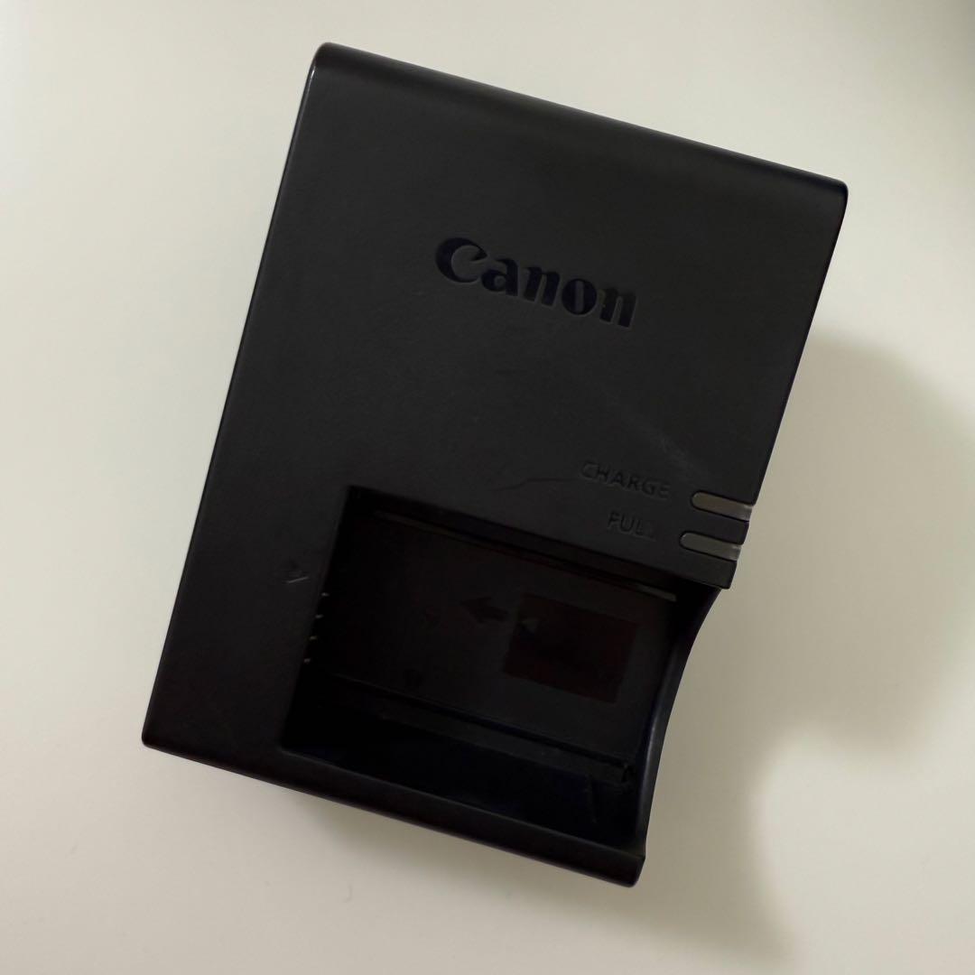 Canon EOS9000D EF-S18-135 IS USM キット