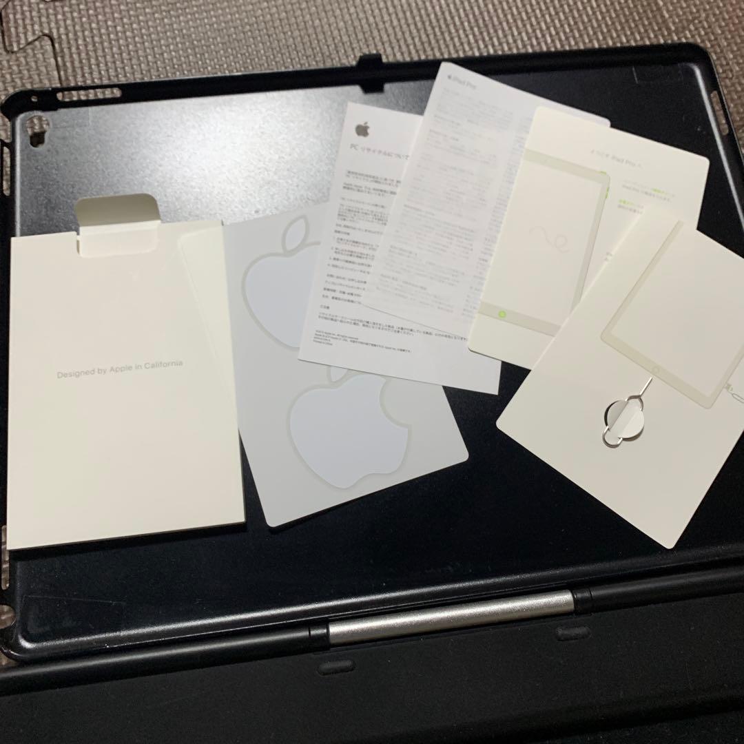 iPad Pro 12.9インチ512GB 第二世代本体 + キーボード