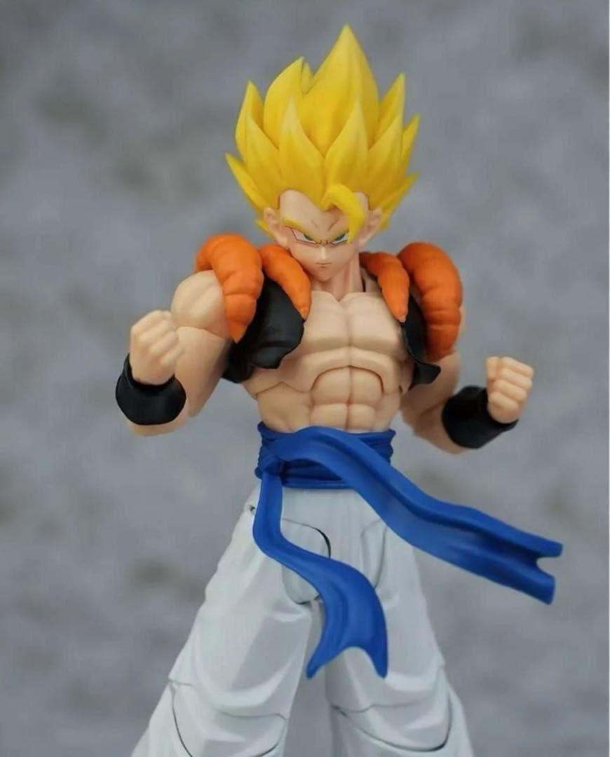 S.H.Figuartsサイズ ゴジータ 海外限定ドラゴンボール kamione