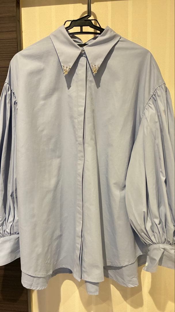 トップス Acka bijou collar volume shirt