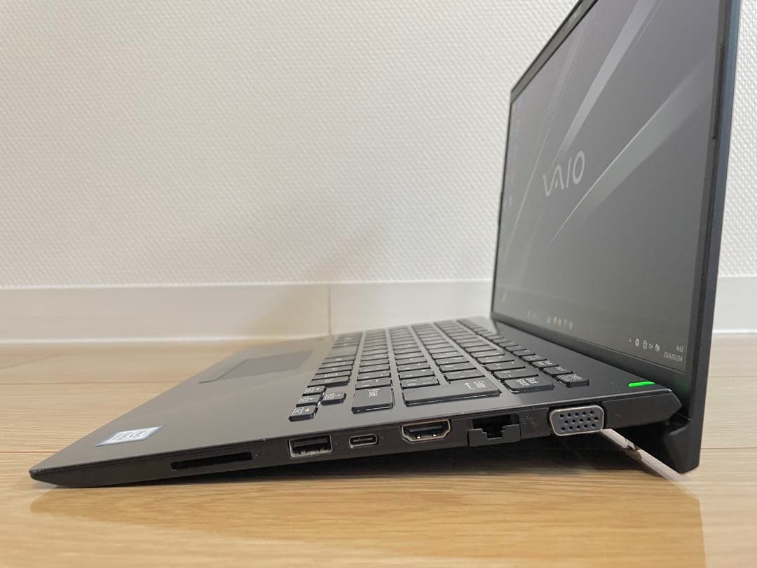 VAIO FHD液晶 Core i5-8265U 8GB SSD256GB