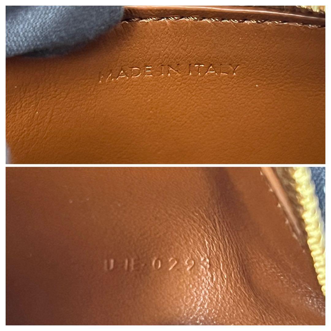 セリーヌ パース キュイル トリオンフ ケース 現行品 タン