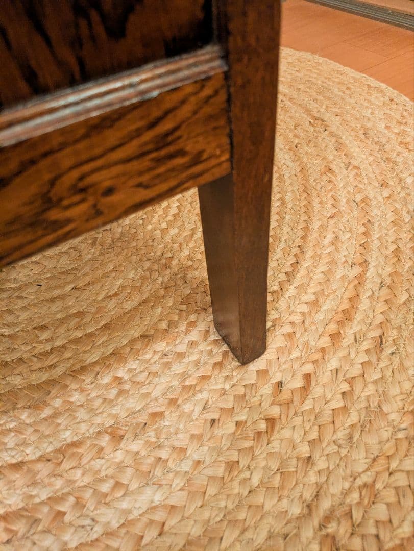 ルーマニア製 オーク材 猫脚チェスト