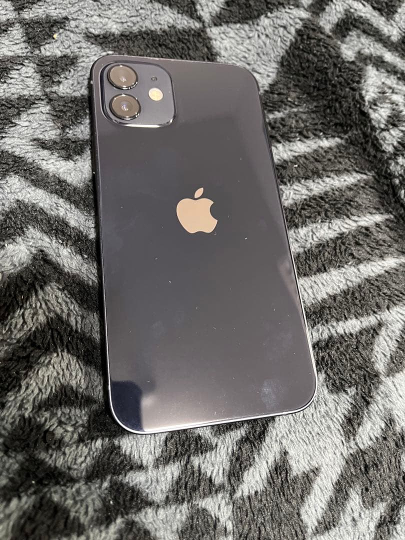 さばお様Apple iPhone 12 ブラック 本体