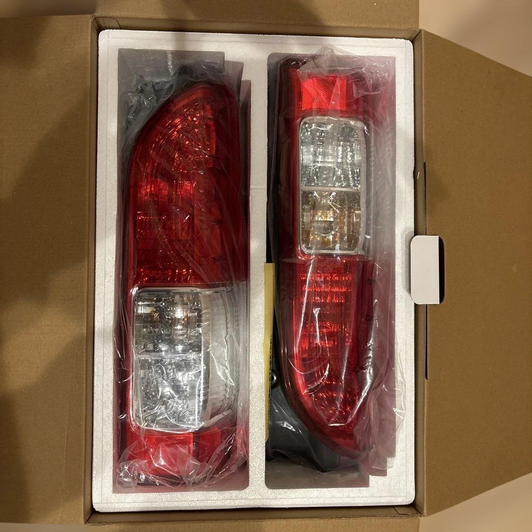テールランプ 左右セット 赤/クリア