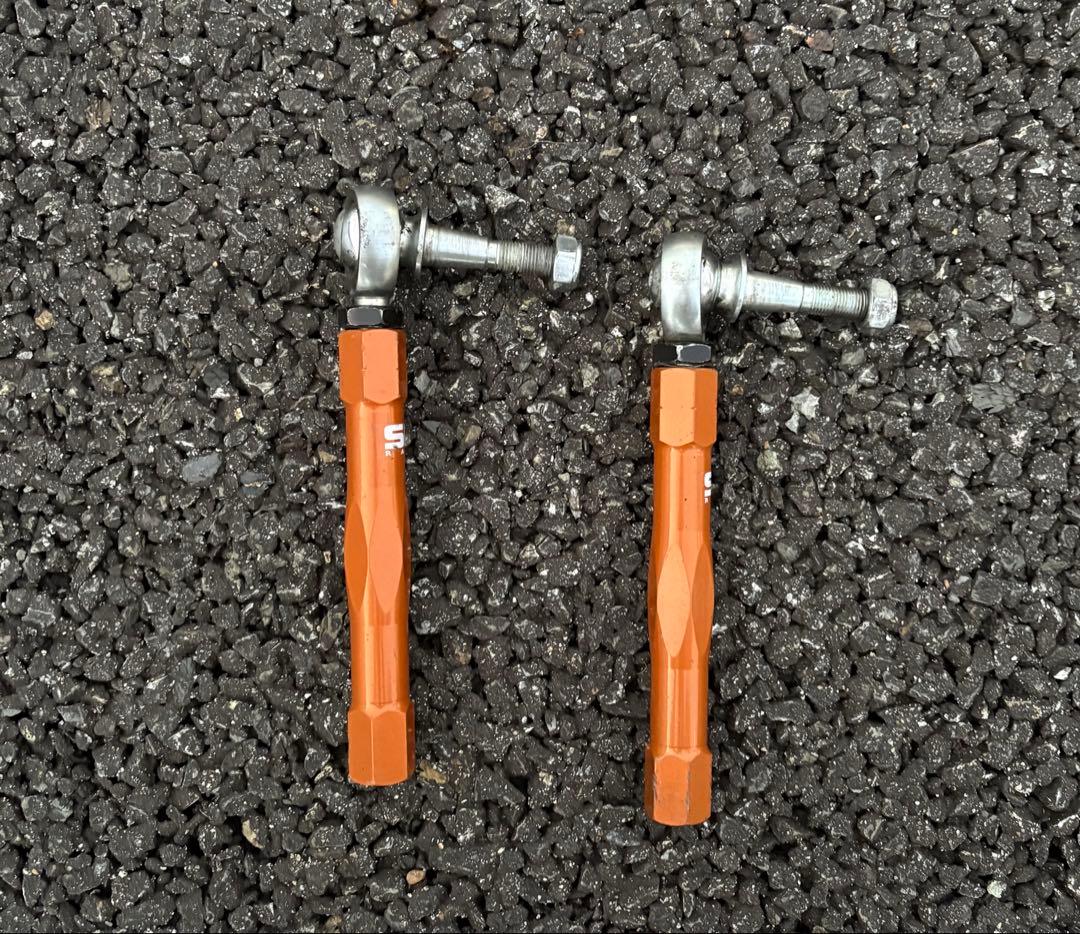 30プリウス　Skid racing 延長タイロッドエンド