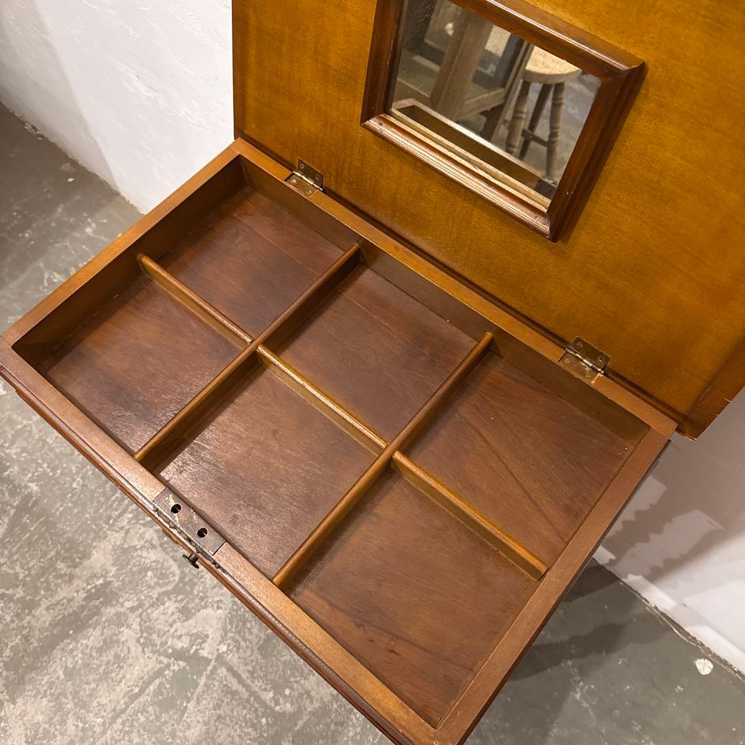 ヴィンテージ　ドレッサー　アクセサリー収納　引き出し付き