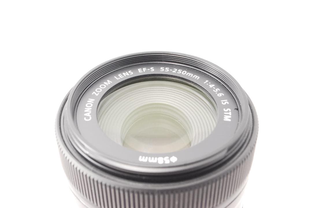 ✨新品同様✨Canon EF-S 55-250mm F4-5.6 IS STM