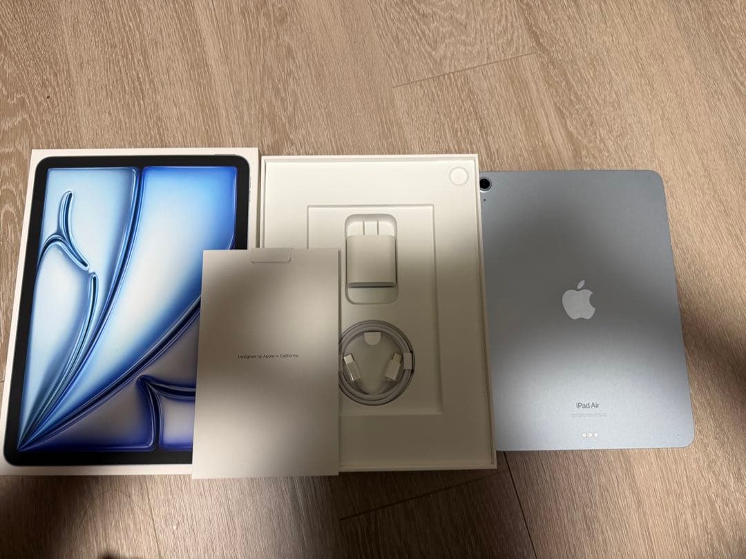 【美品】付属品ありiPad Air 11インチ Wi-Fi128GB ブルー