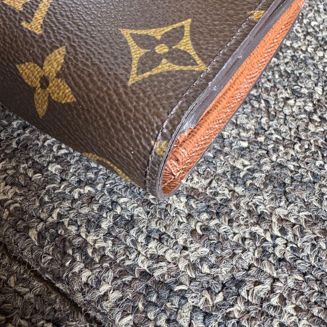 Louis Vuitton ポルトフォイル サラ モノグラム 2つ折り長財布