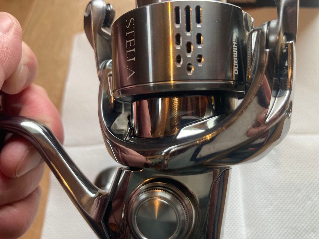 18ステラ　C5000XG スピニングリール