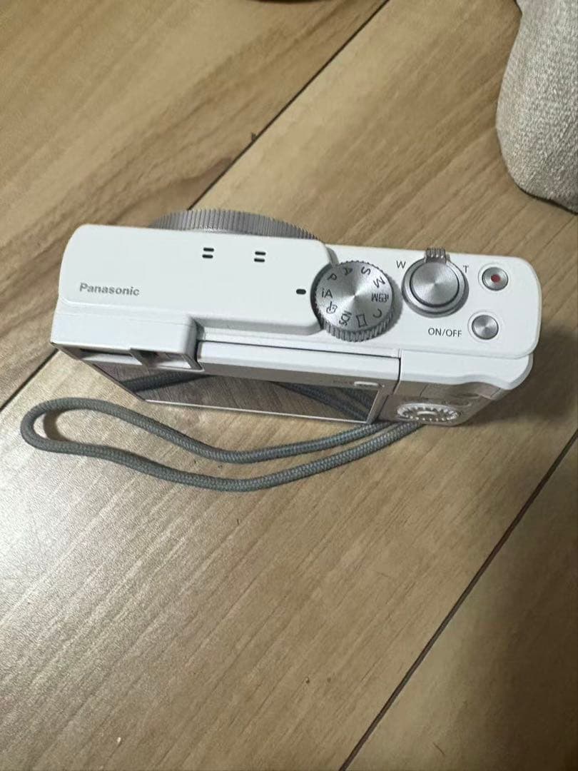 美品Panasonic Lumix ホワイト デジタルカメラ動作確認