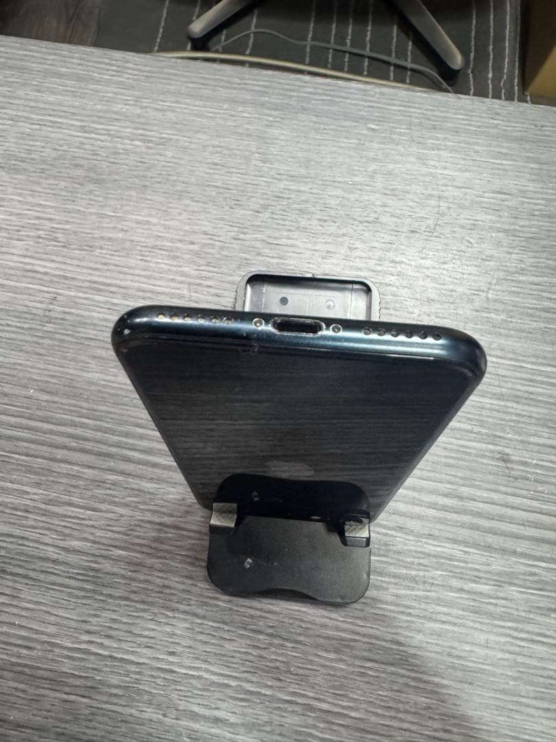 iPhonese3 第三世代　128gb ジャンク　画面割れ　se3