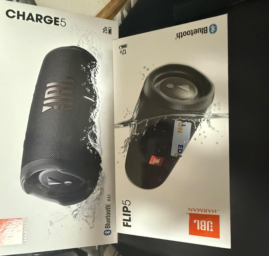 早い者勝ちJBL Charge 5 & Flip 5 ワイヤレススピーカー