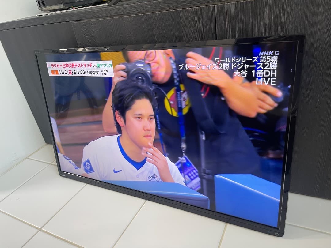 美品 REGZA 40インチ フルHD 東芝 レグザ テレビ 地デジ BS