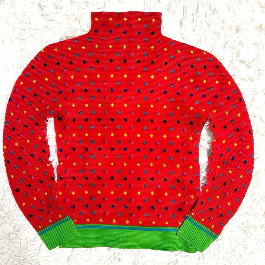 me ISSEY MIYAKE イッセイミヤケ クリスマス柄 長袖カットソー