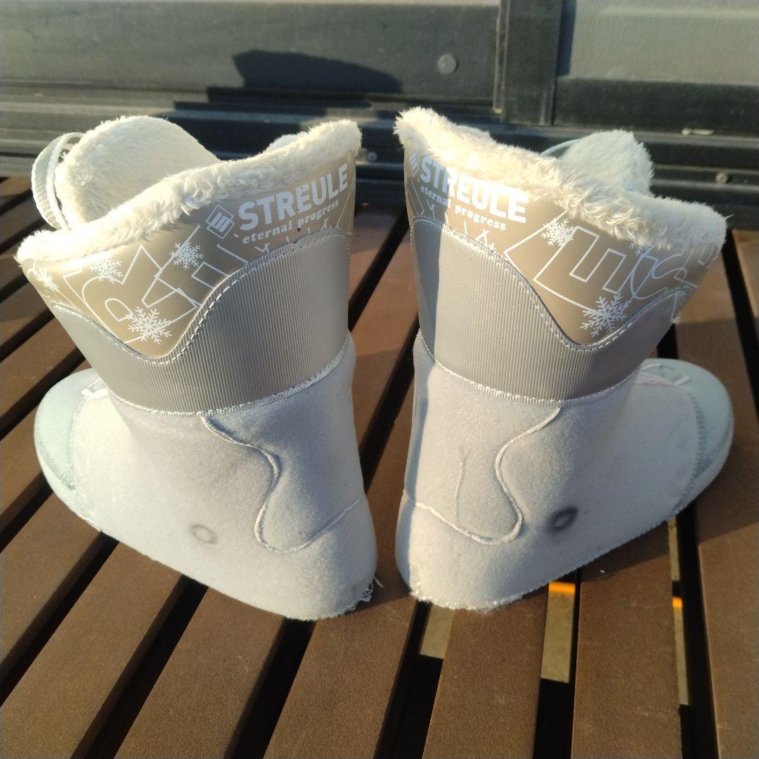 STREULE キッズ スキー板・ビンディング・ブーツ セット　中古品