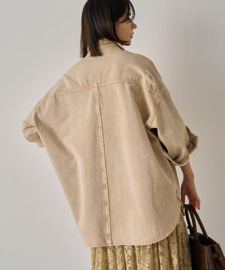 【Loungedress】ダメージデニムシャツ　ベージュ Sサイズ