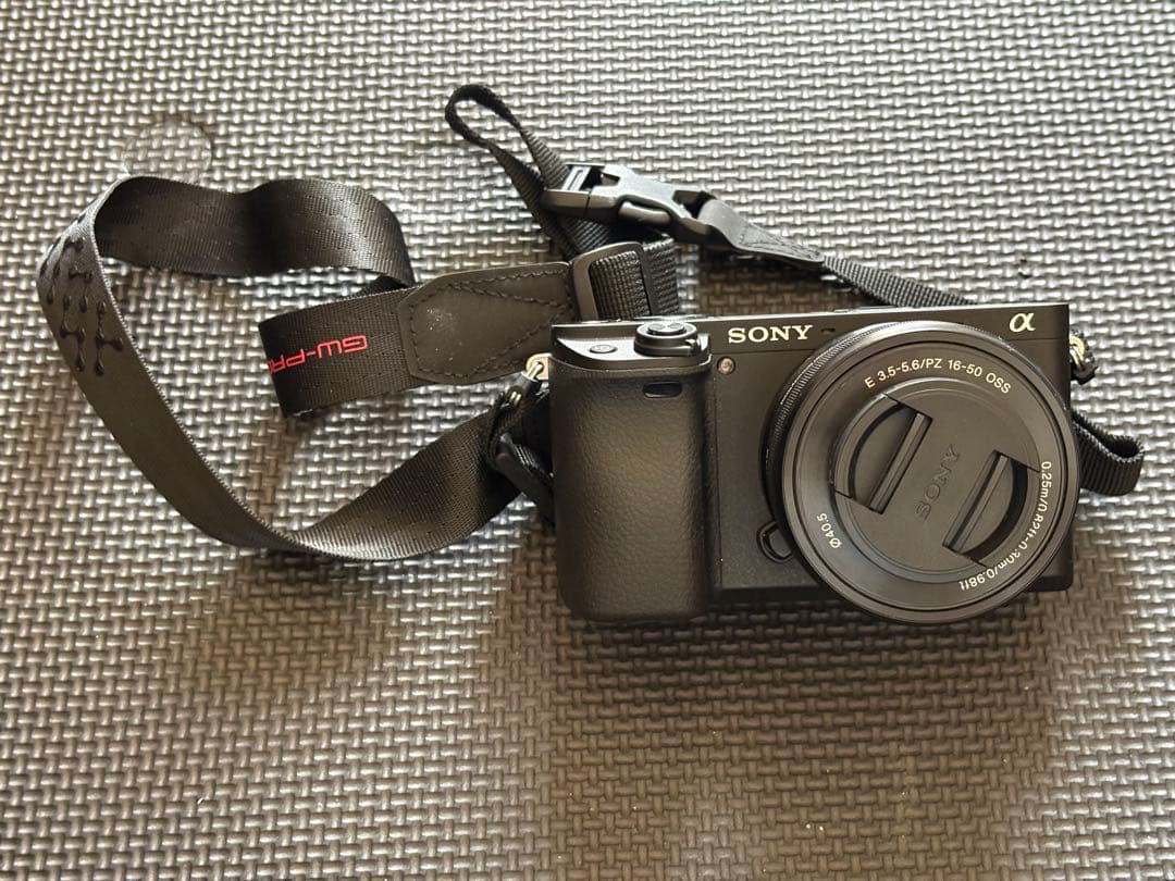 Sony α6400 ミラーレスカメラ Tamronレンズ付き