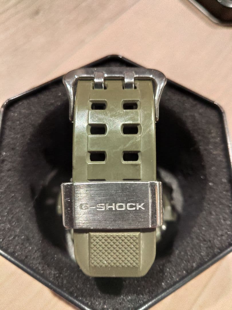 希少！北米逆輸入　G-SHOCK レンジマン GW-9400-3CR 反転液晶