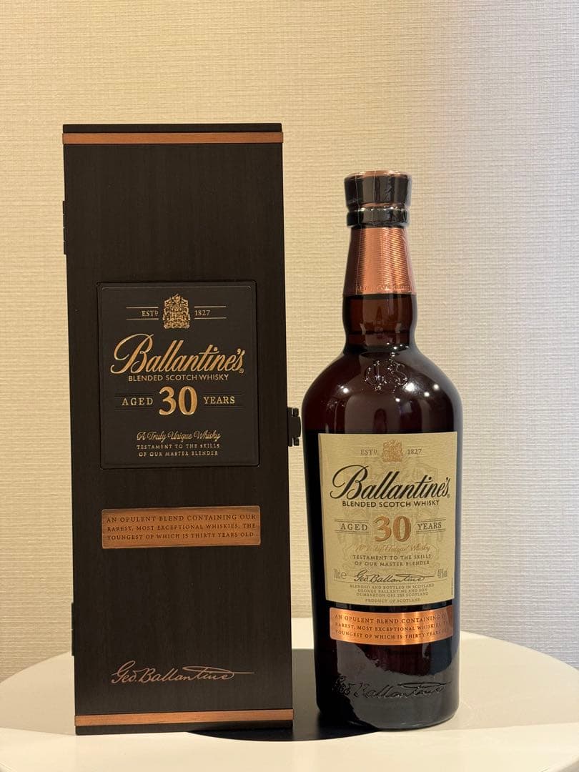 Ballantine’s　バランタイン　30年　スコッチ　ウイスキー 箱付き