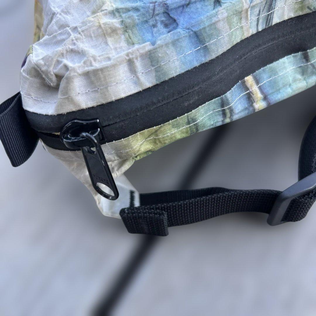 HIGH TAIL DESIGNS ポーチ