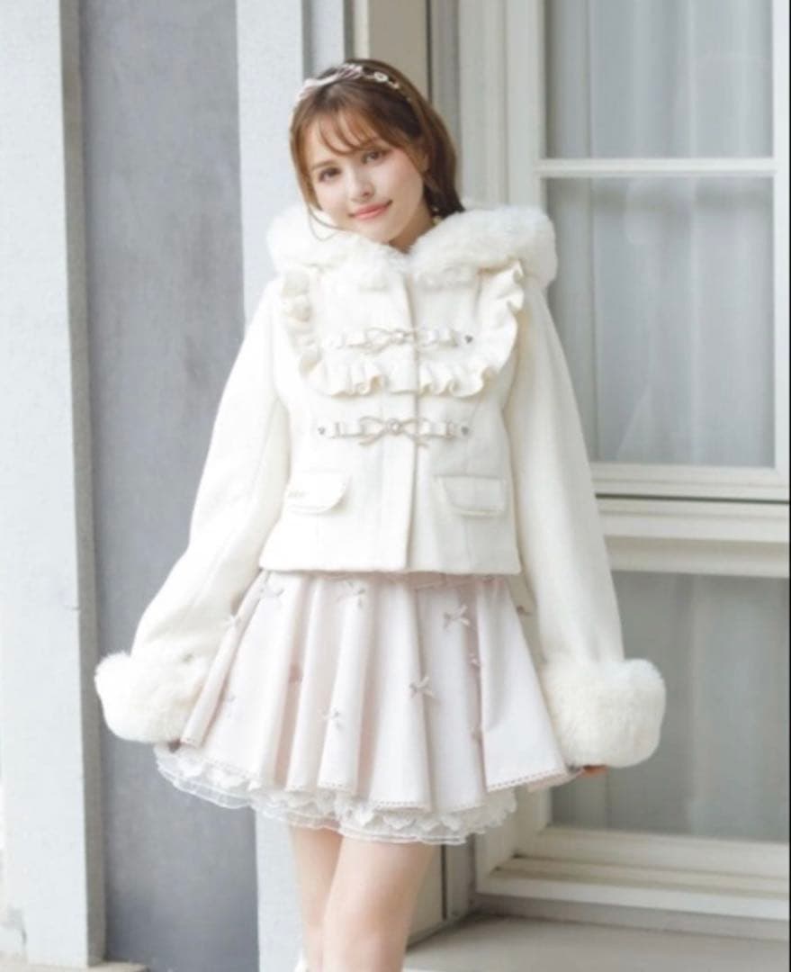 LIZLISA ビジューリボンショートフードコート　ブラック