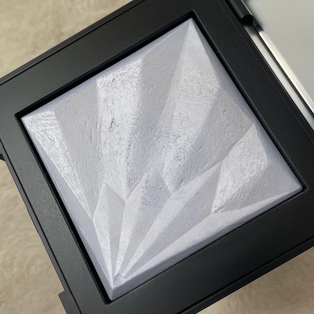 シュウウエムラ　アンリミテッドルミマットセッティングジェルインパウダー