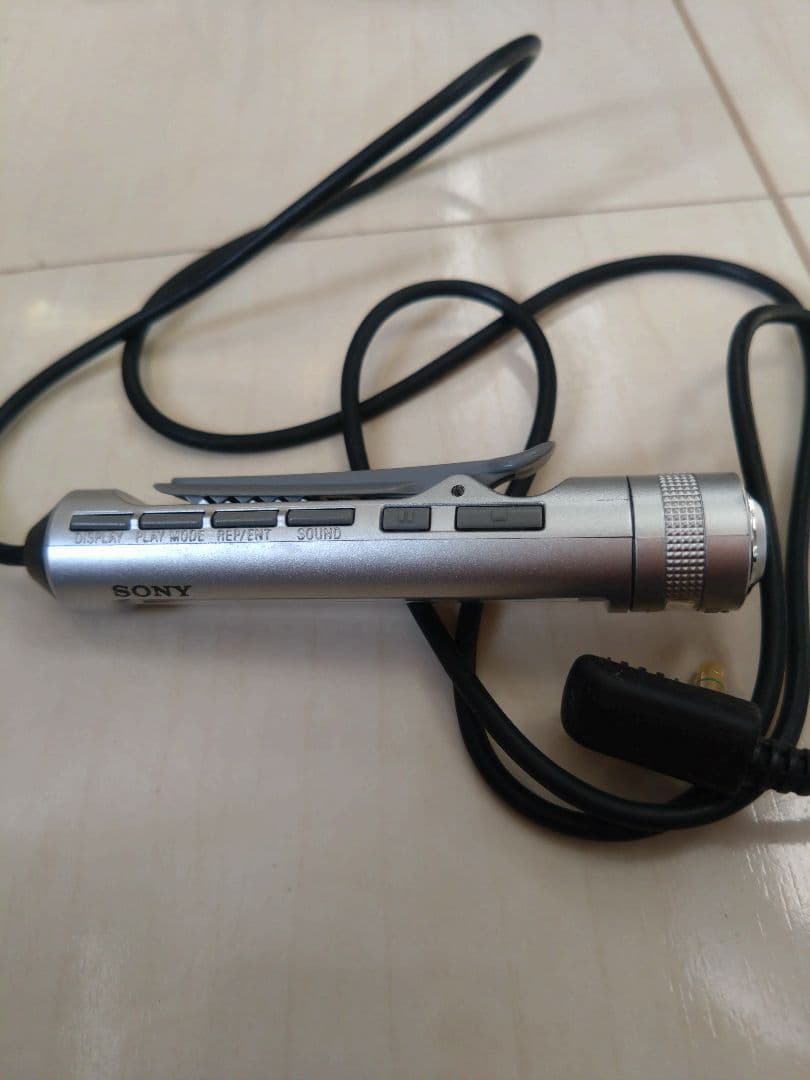 ポータブルプレーヤー SONY MD WALKMAN MZ-E909