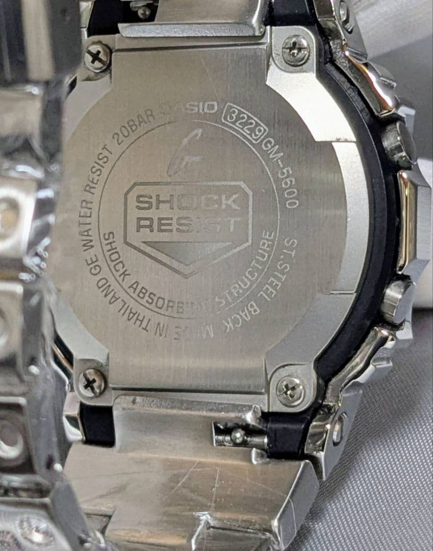 CASIO G-SHOCK GM5600フルメタルカスタム シルバー 付属品あり