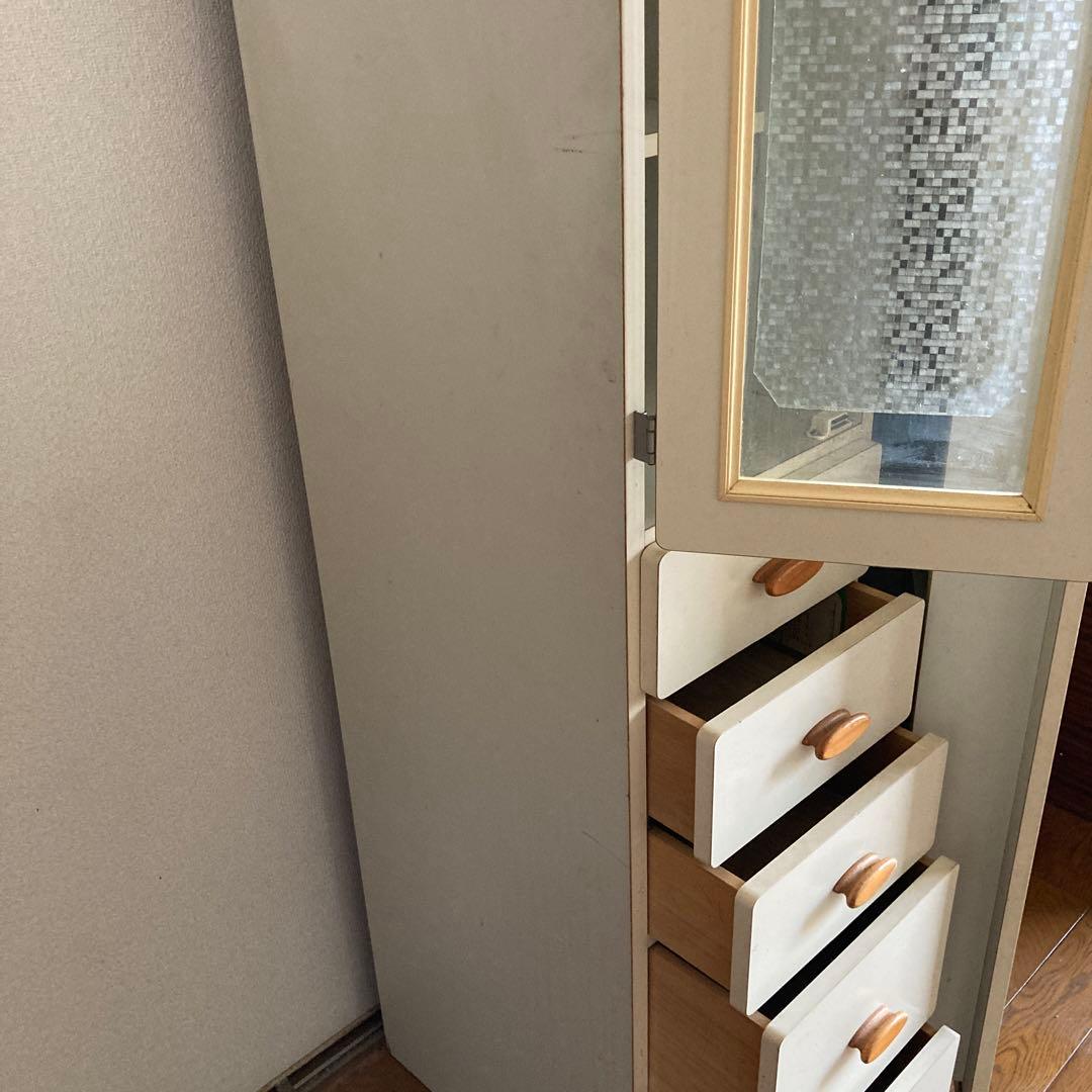 たのメル便 食器棚 昭和レトロ ホワイト ガラス扉付き 引き出し付き